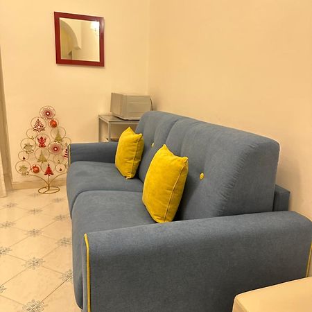 Dimora Dei Mercanti Салерно Екстериор снимка